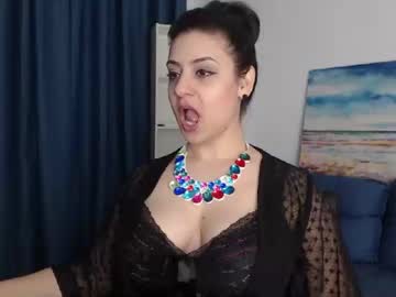 
		Naughty latina babe eating her girlfriend's asshole
	